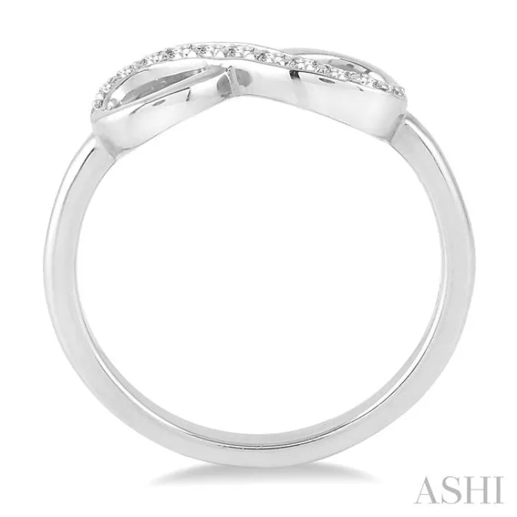 1/6 Ctw Round Cut Diamond Infinity Ring in 14K White Gold