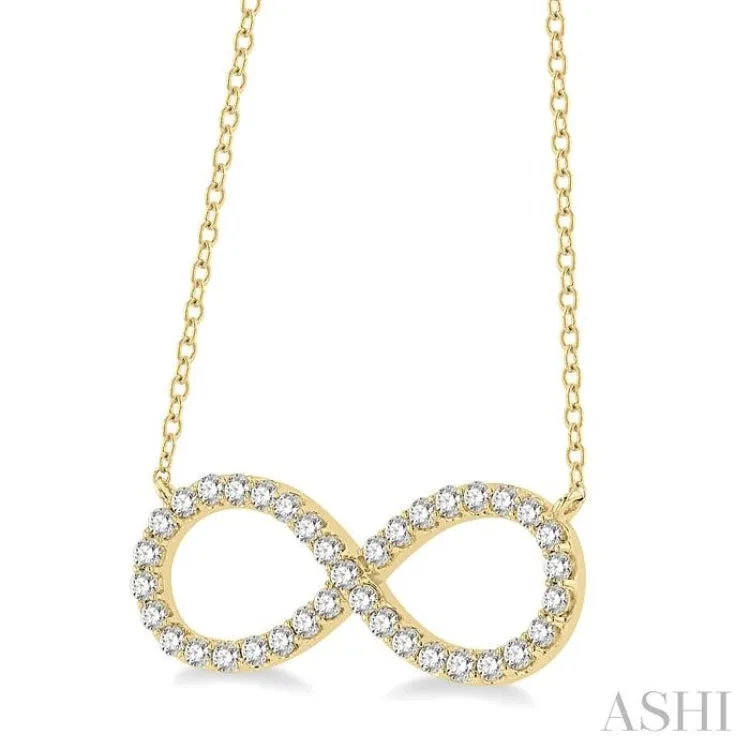 3/4 Ctw Round Cut Diamond Infinity Necklace in 14K Yellow Gold