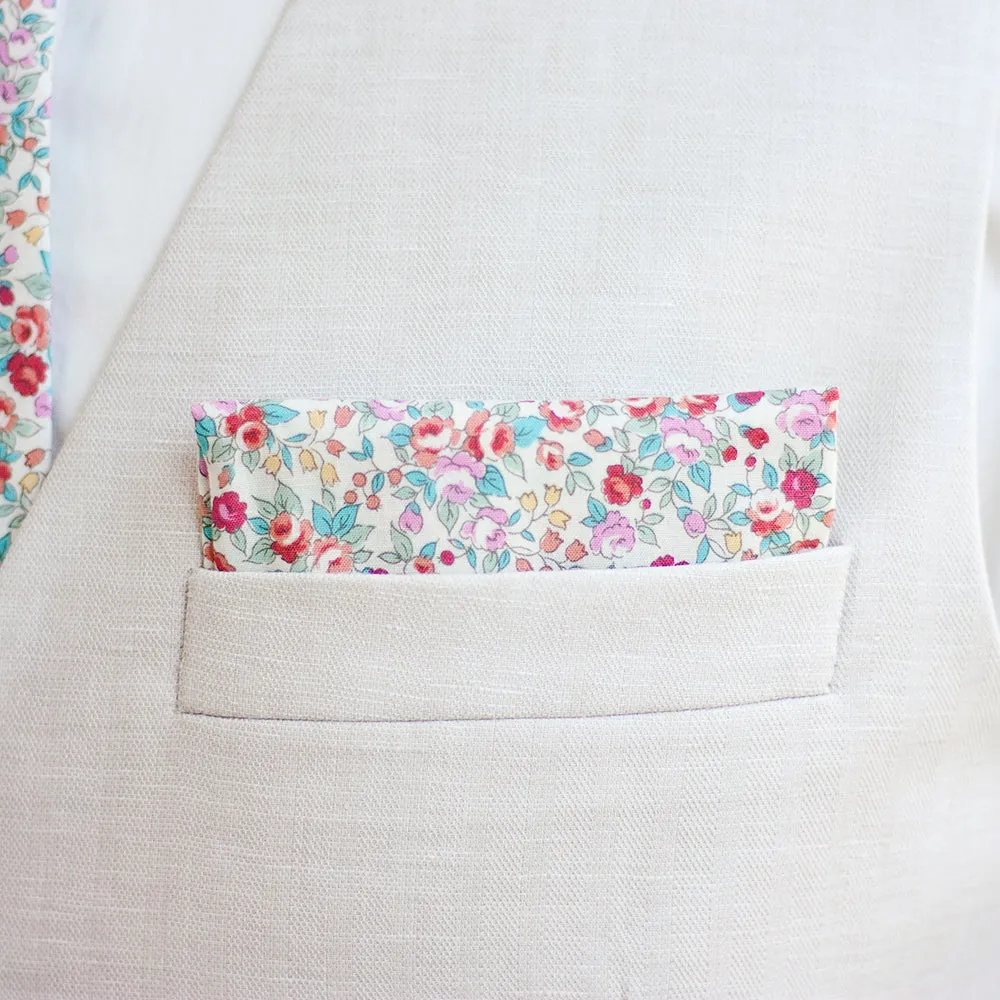 Boy's Pocket Square / Blossoms In Red