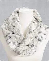 Infinity Scarf Cuddle Kit- Snowy Owl Alloy