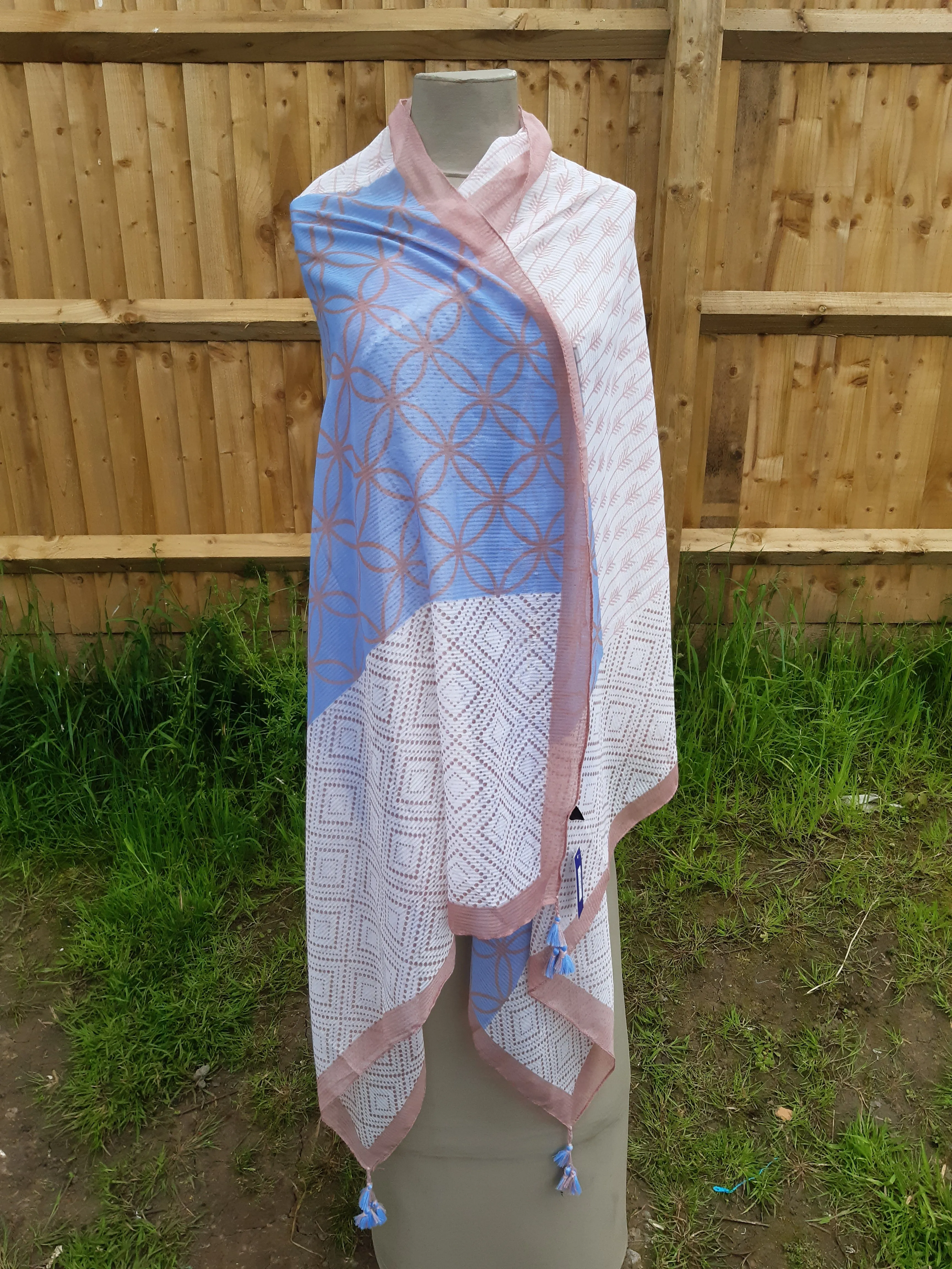 Lightweight Ladies Scarf SS25