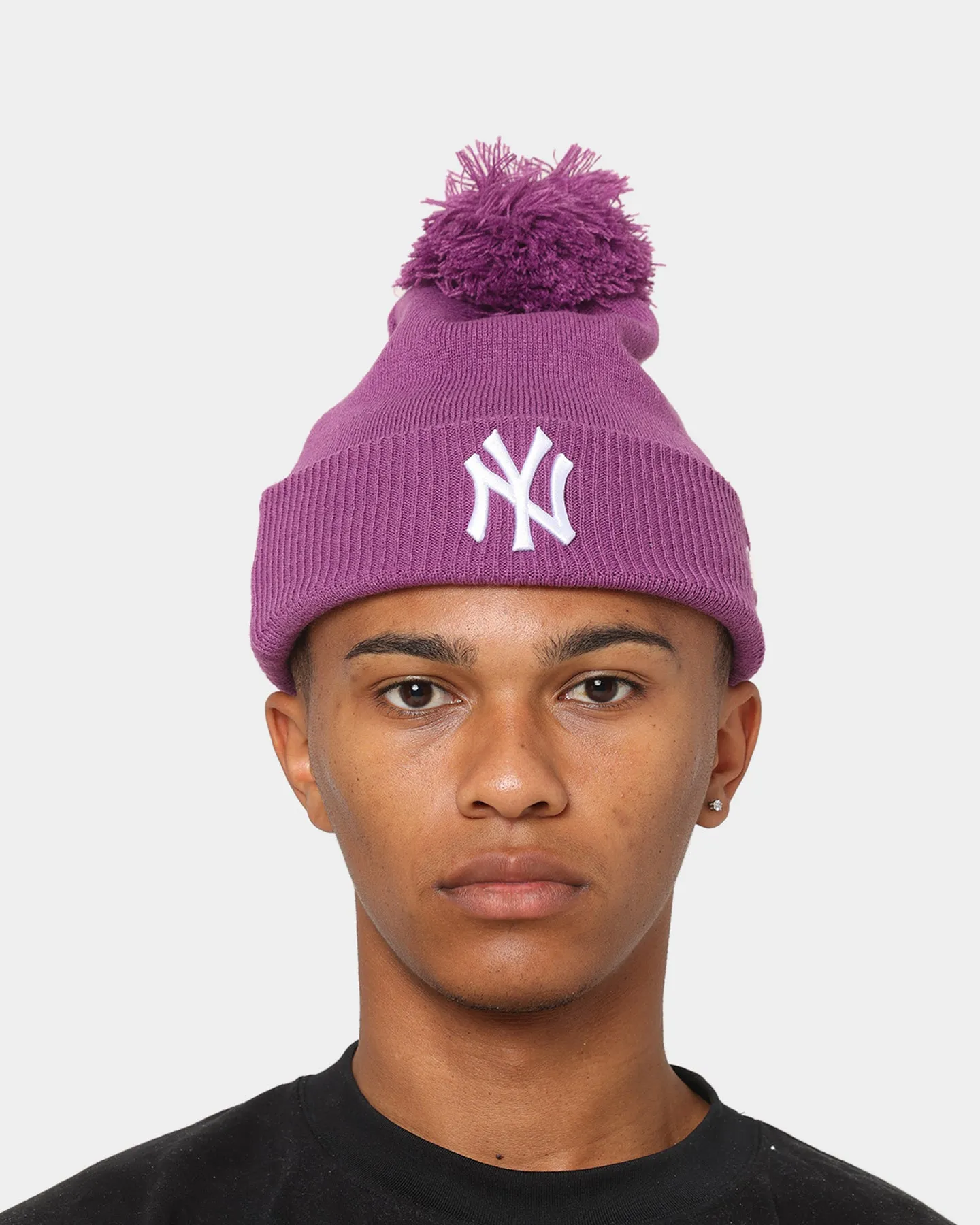 New Era New York Yankees Medium Knit Beanie Orchid/White