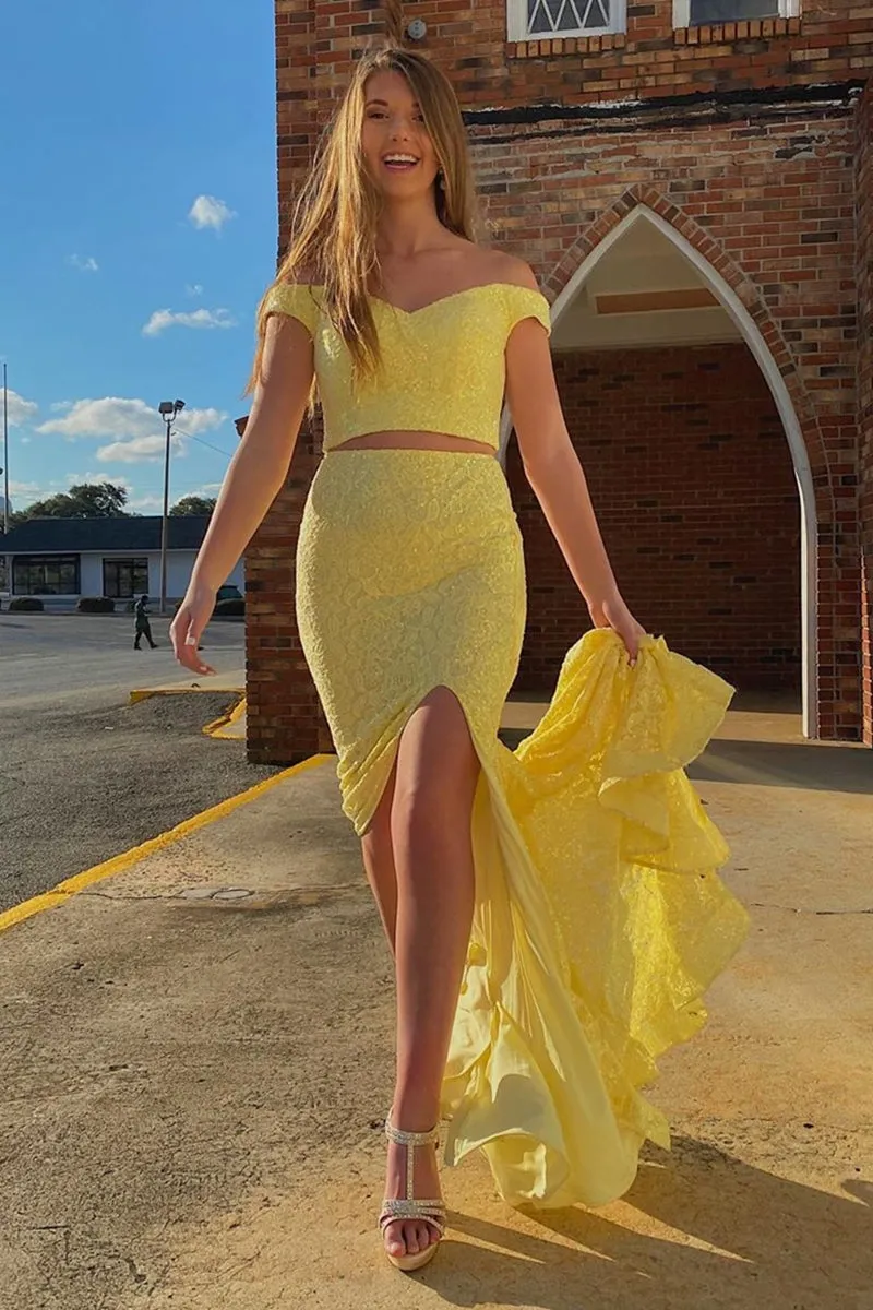 Off Shoulder Two Pieces Mermaid Lace Long Yellow Prom Dresses, Off Shoulder Mermaid Lace Yellow Formal Dresses, Two Pieces Lace Yellow Evening Dresses