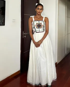 Simple Yet Elegant Habesha Kemis Exquisite Habesha Dress