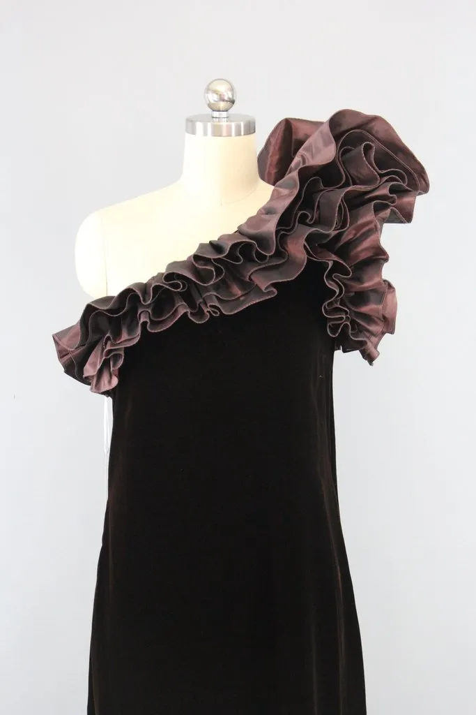 Vintage 1980s Brown Velvet Off Shoulder VICTOR COSTA Evening Gown