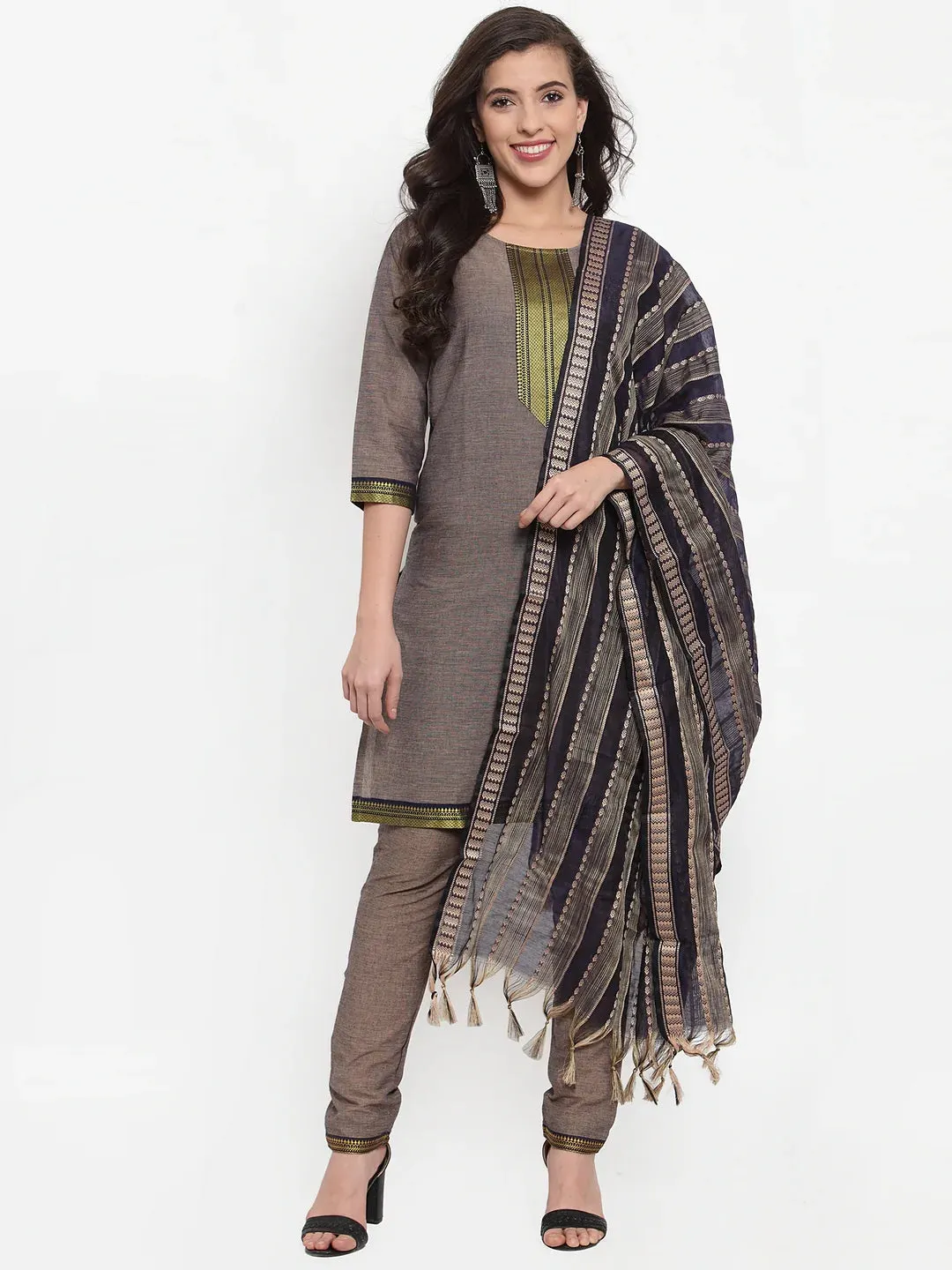 Women Grey Solid Kurta With Trousers & Dupatta